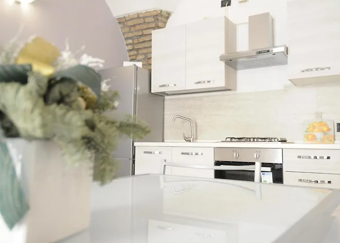 St. George Apartament Lovere